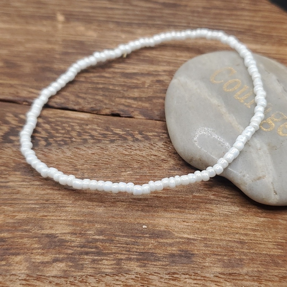 B3117 bone white‎ luminous seed beaded bracelet